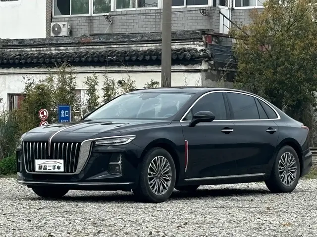 Hongqi H5 2023 1.5T DCT Smart Connect Joy Edition