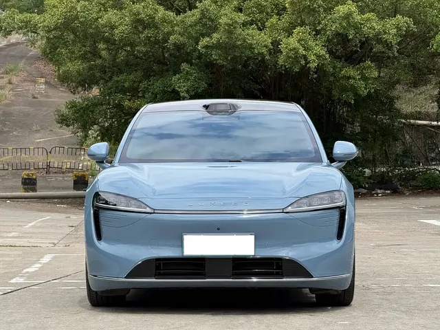 Zhijie Luxeed R7 2025 Extended Range 331km Ultra