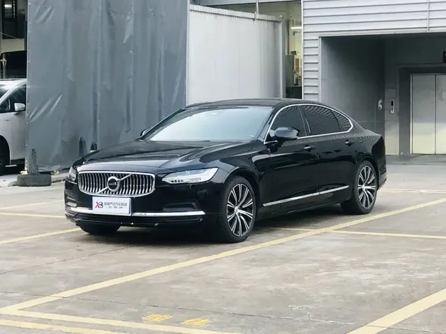 Volvo S90 2024 B5 Inscription Luxury Edition