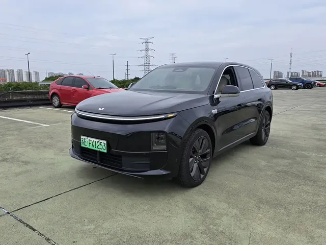 Li Auto L6 2024 Pro
