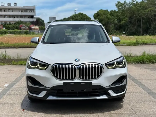 BMW X1 2021 xDrive25Li Exclusive