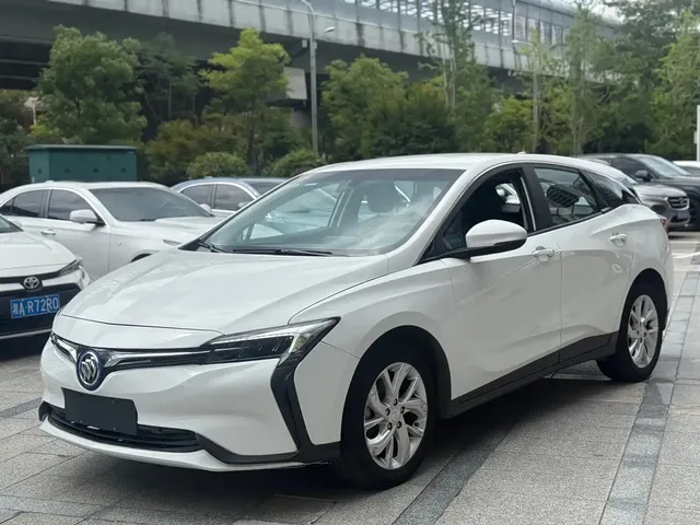 Buick Velite 6 2022 Connected Fashion PLUS