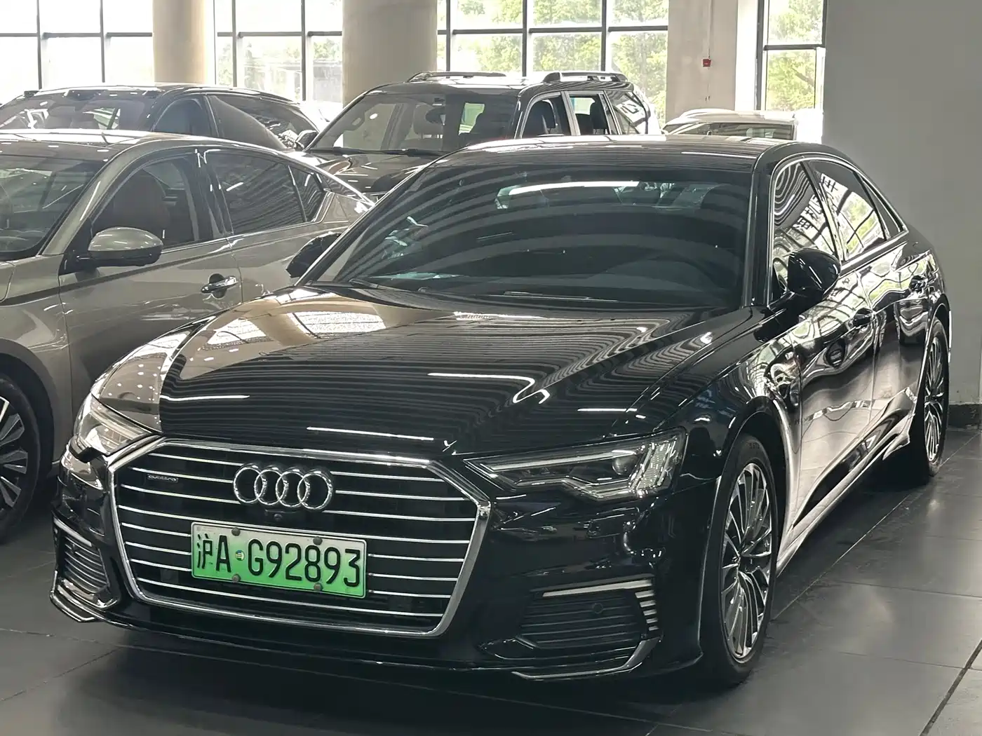 Audi A6L New Energy 2020 55 TFSI e quattro