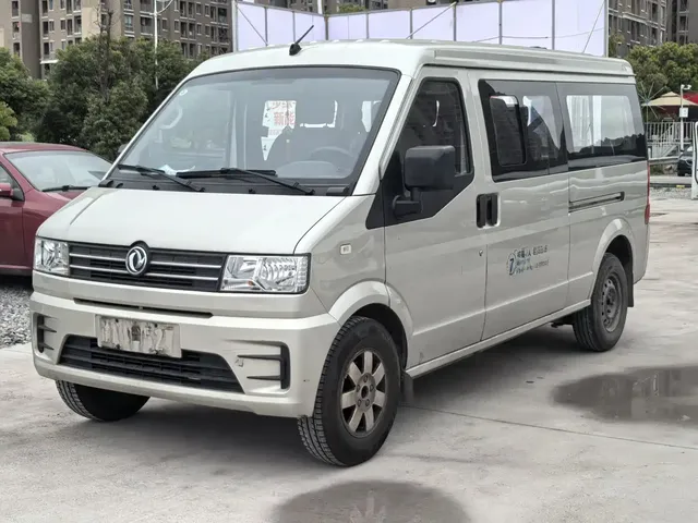 Dongfeng Xiaokang C56 2020 1.5L Luxury I DK15C