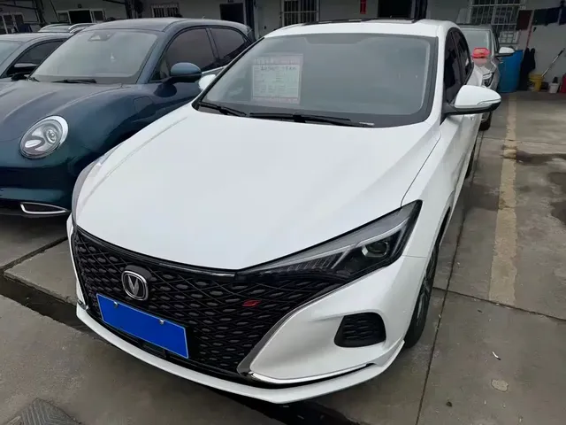 Changan Eado 2020 PLUS Blue Whale NE 1.4T GDI DCT Trend