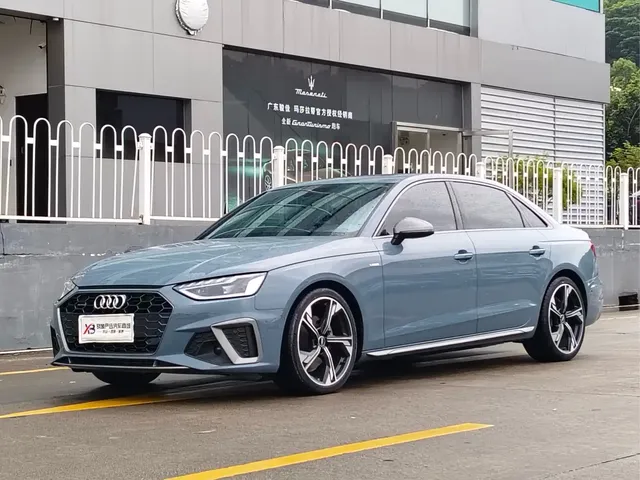 Audi A4L 2022 40 TFSI quattro RS Kit Burning Speed