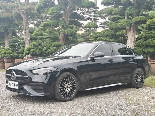 Mercedes-Benz C-Class 2024 Facelift III C 260 L