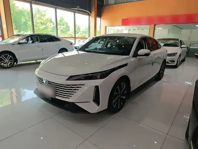 Changan Yida 2023 Blue Whale NE 1.5T GDI DCT Pilot