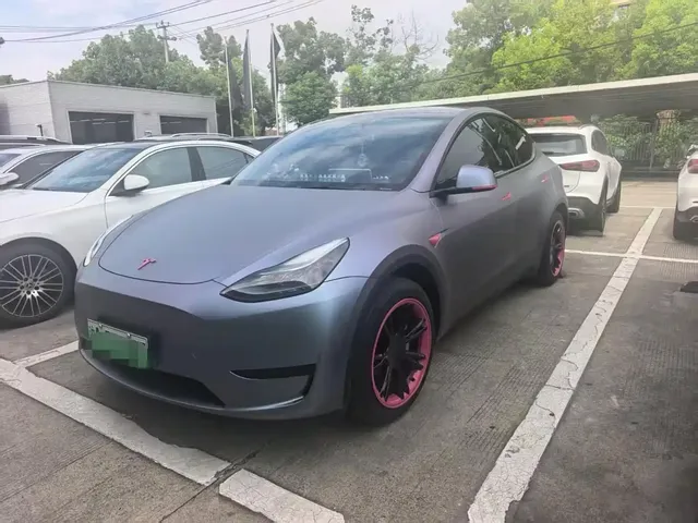 Tesla Model Y 2024 Rear-Wheel Drive Version