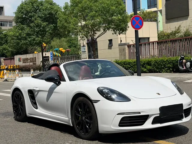 Porsche 718 2018 Boxster 2.0T