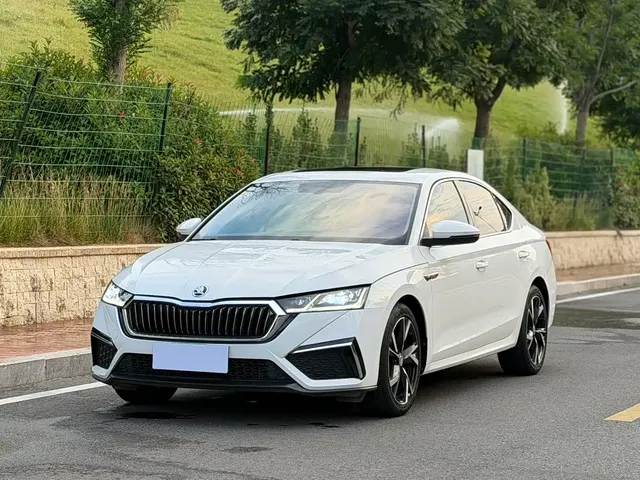 Škoda Octavia 2022 PRO TSI280 Premium Edition
