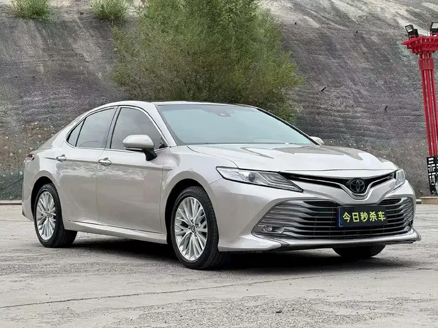 Toyota Camry 2019 2.5G Luxury (China V)