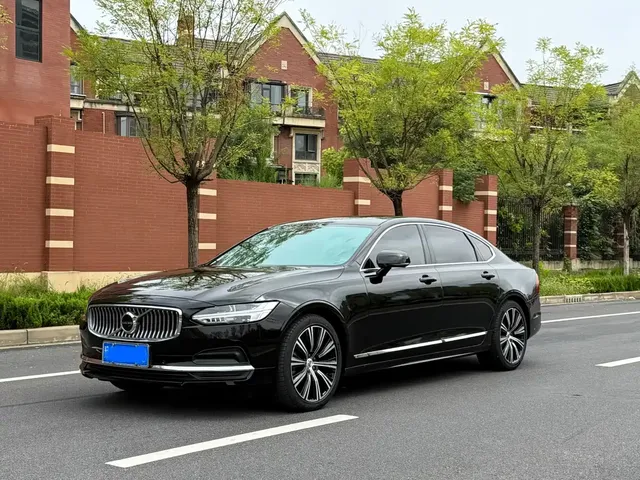 Volvo S90 2024 B5 Inscription Luxury Edition