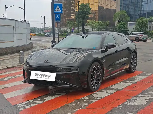 ZEEKR 001 2025 WE Edition 100kWh RWD