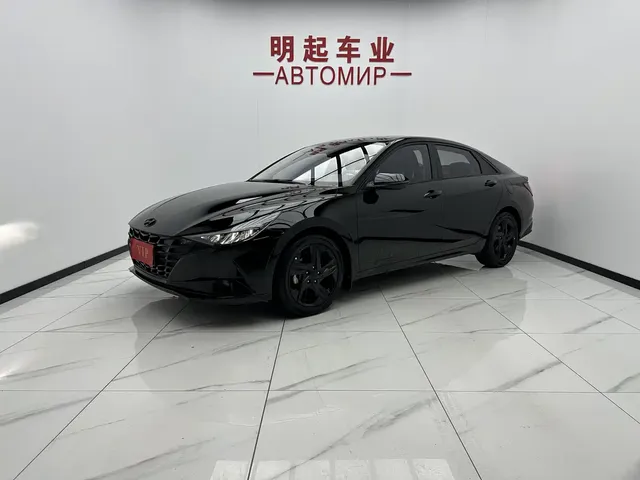 Hyundai Elantra 2022 1.5L CVT LUX Black Knight Limited Edition
