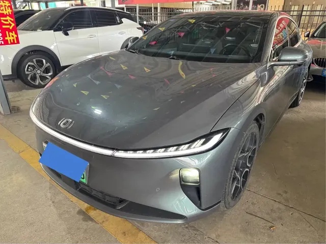 Changan Qiyuan A07 2025 Pure Electric Deluxe Edition 710 Long Range