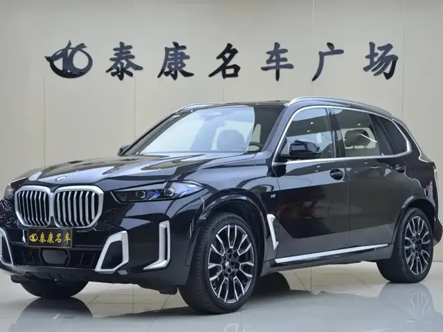 BMW X5 2025 Model xDrive 40Li M Sport Blackout Package