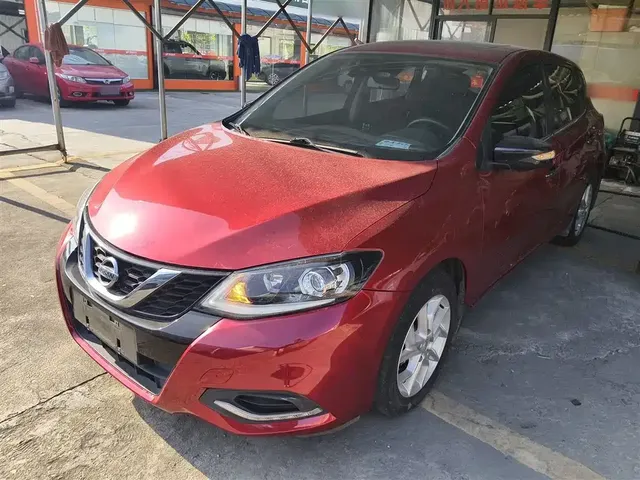 Nissan Tiida 2021 1.6L CVT Smart Drive Edition