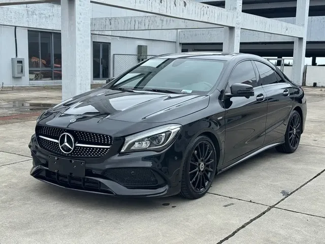 Mercedes-Benz CLA (Import) 2018 CLA 200 Fashion Edition