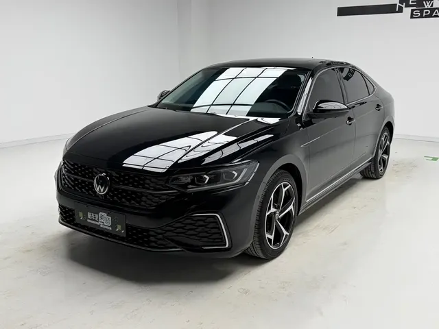 Volkswagen Passat 2024 380TSI Starlight Luxury Edition