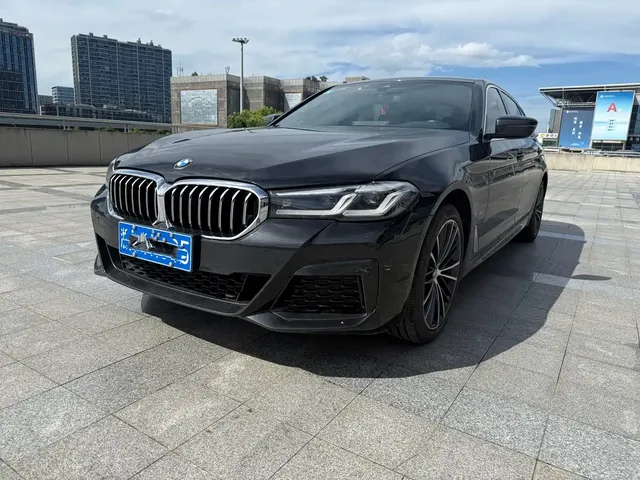 BMW 5 Series 2022 530Li Leading M Sport Package