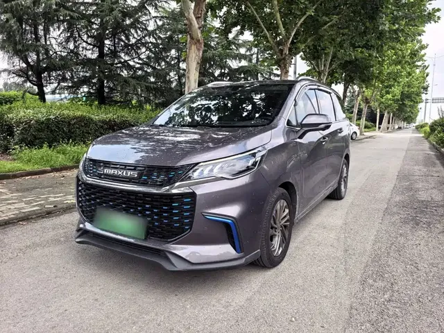 SAIC Maxus EUNIQ 5 2020 1.3T PLUG IN Luxury Edition