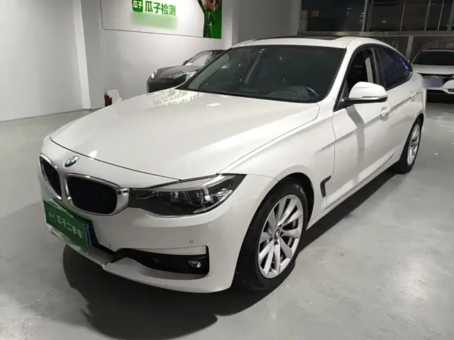 BMW 3 Series GT 2018 320i Fashion