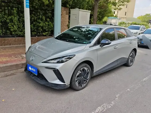 MG 4 EV 2023 415km Overseas Champion Executive Edition