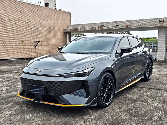 Changan UNI-V 2024 1.5T Deluxe Sport