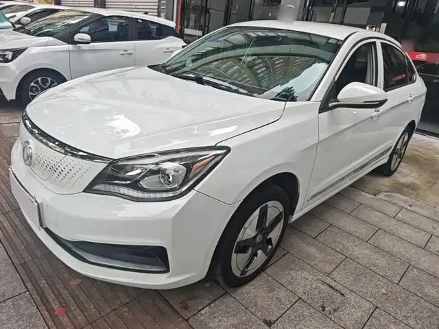 Dongfeng Aeolus Dongfeng Fengshen E70 2021 Facelift 360H Battery Swap Version