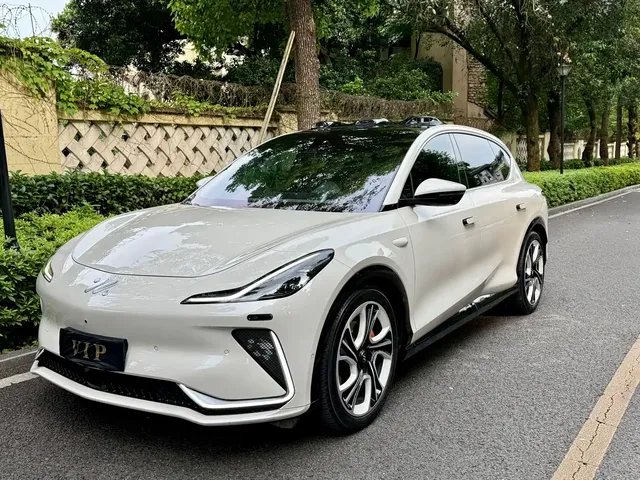 IM Motors IM LS7 2023 Model 100kWh Pro AWD Edition