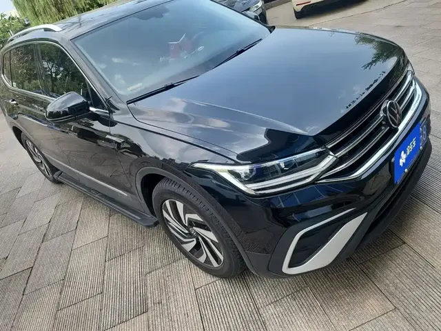 Volkswagen Tiguan L 2024 300TSI Auto 2WD Smart Edition