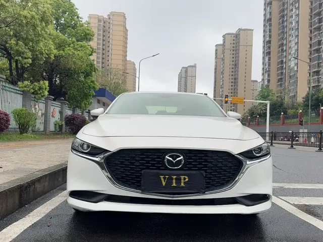 Mazda 3 Axela 2020 1.5L Automatic Zhi Xing Edition