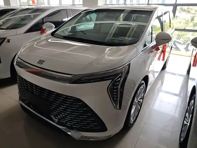 Buick Century 2023 2.0T 6-Seat World Edition