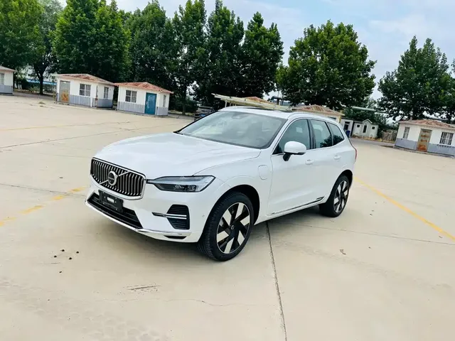 Volvo XC60 Plug-in Hybrid 2025 Plug-in Hybrid Long Range AWD Zhiyuan Luxury Edition
