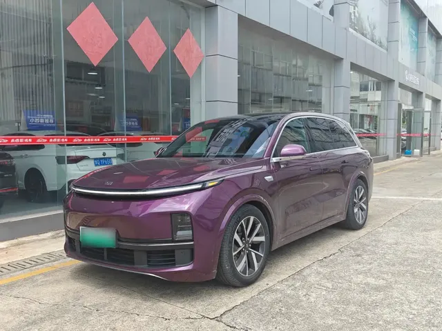 Li Auto Li L8 2023 Pro