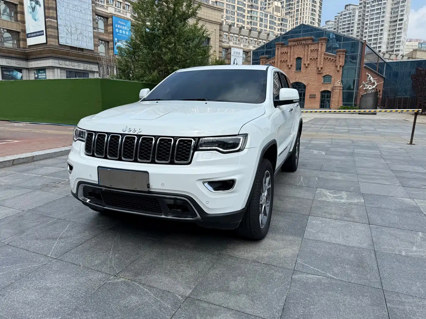 Jeep Grand Cherokee (Import) 2020 3.0L Elite Navigation Edition