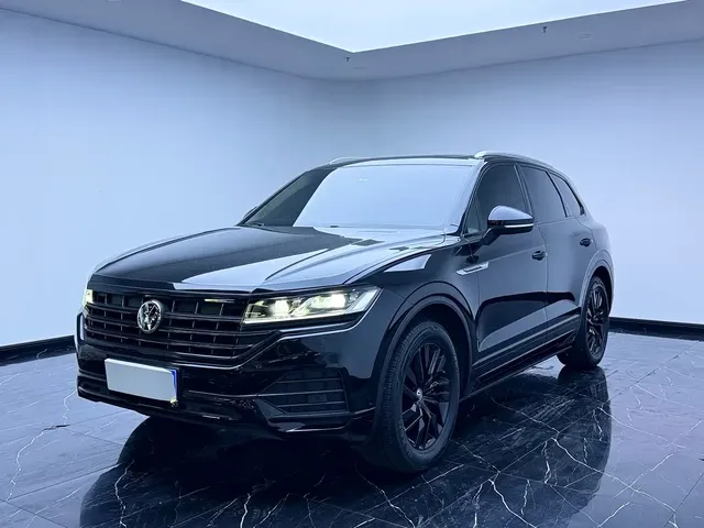 Volkswagen Touareg 2021 2.0TSI R-Line