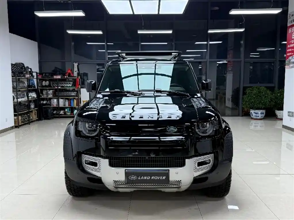 Land Rover Defender 2020 110 P400 Dark Special Edition