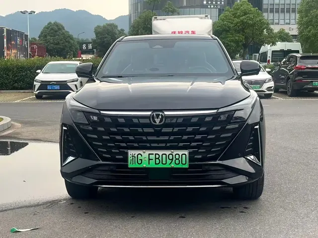 Changan UNI-Z New Energy 2025 Smart New Blue Whale 125km Warship Edition