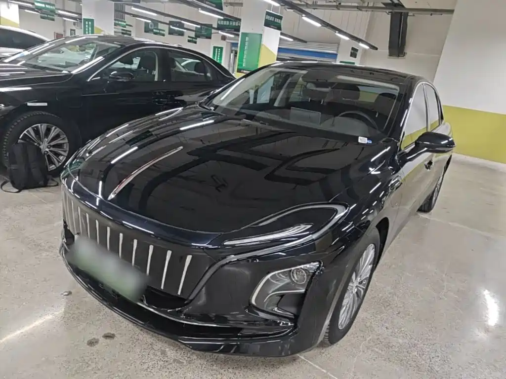 Hongqi E-QM5 2024 560km PLUS