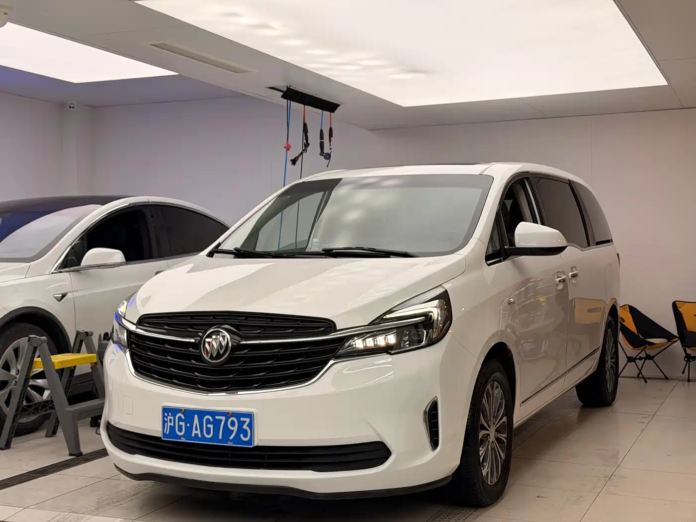 Buick GL8 2022 Land Business Class 652T Luxury