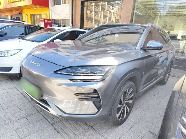 BYD Song PLUS PHEV 2024 Glory Edition EV 520km Luxury