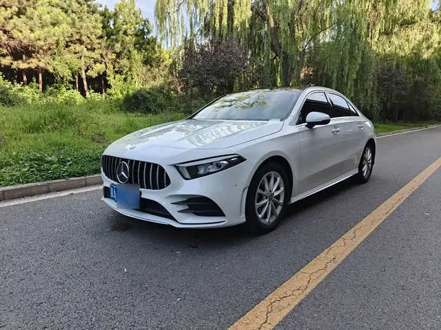 Mercedes-Benz A-Class 2020 Facelift A 200 L Sport Sedan Fashion