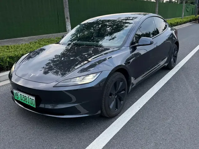 Tesla Model 3 2025 Model Rear-Wheel Drive Edition