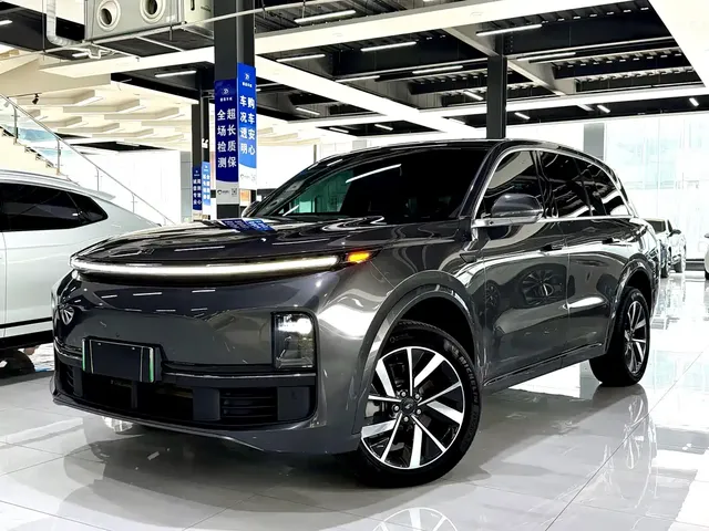 Li Auto Li L8 2023 Pro