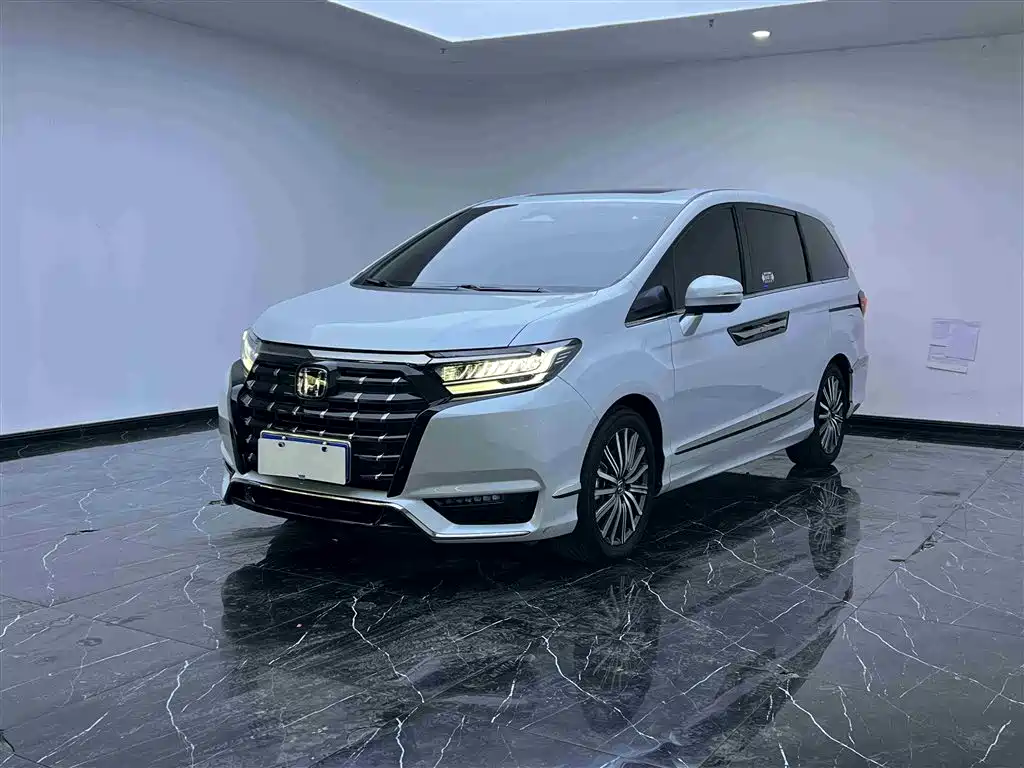 Honda Elysion 2024 2.0L e:HEV Luxury Edition