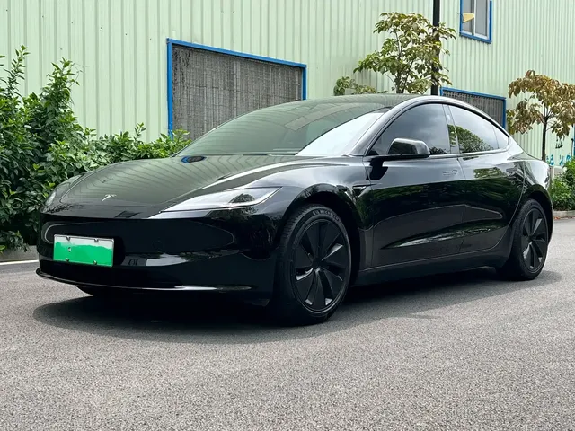 Tesla Model 3 2023 Rear-Wheel Drive