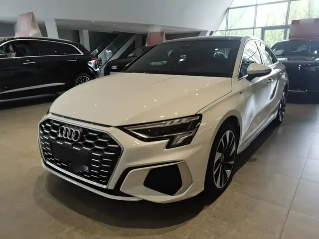 Audi A3 2024 Model A3L Limousine 35 TFSI Fashion Sport