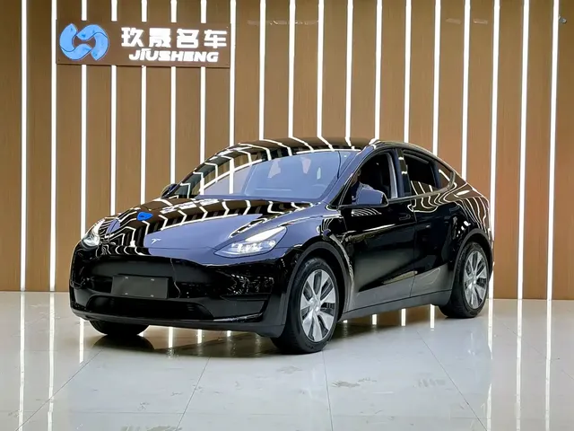 Tesla Model Y 2022 Facelift Rear-Wheel Drive Version
